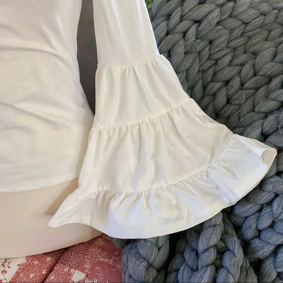 NEW Bell Sleeve Top - Picture 4 of 11